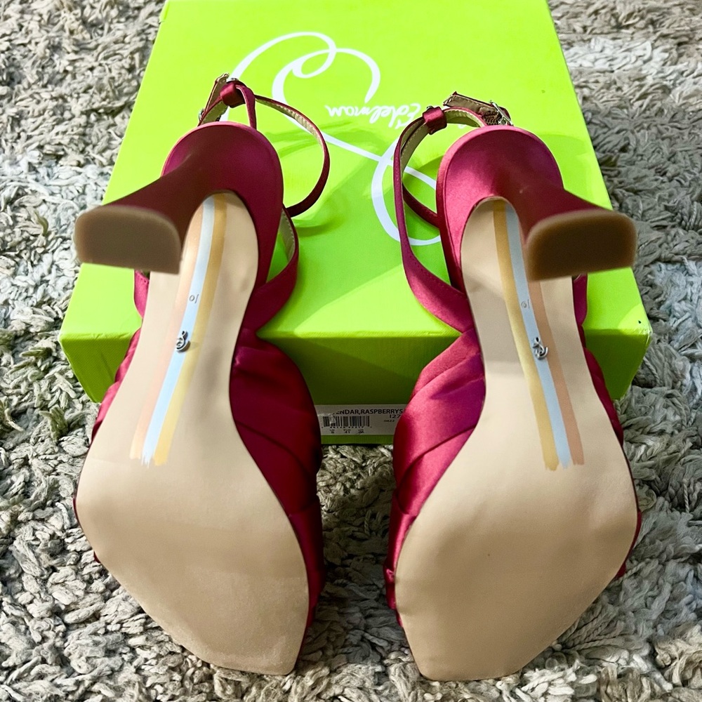 Sam Edelman Bold Raspberry Red Heels - Picture 4 of 4